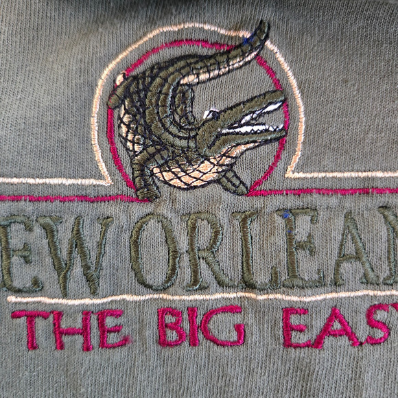 Vintage 90s New Orleans T Shirt Youth Large The Big Easy Embroidered Baby Tee - Picture 2 of 7